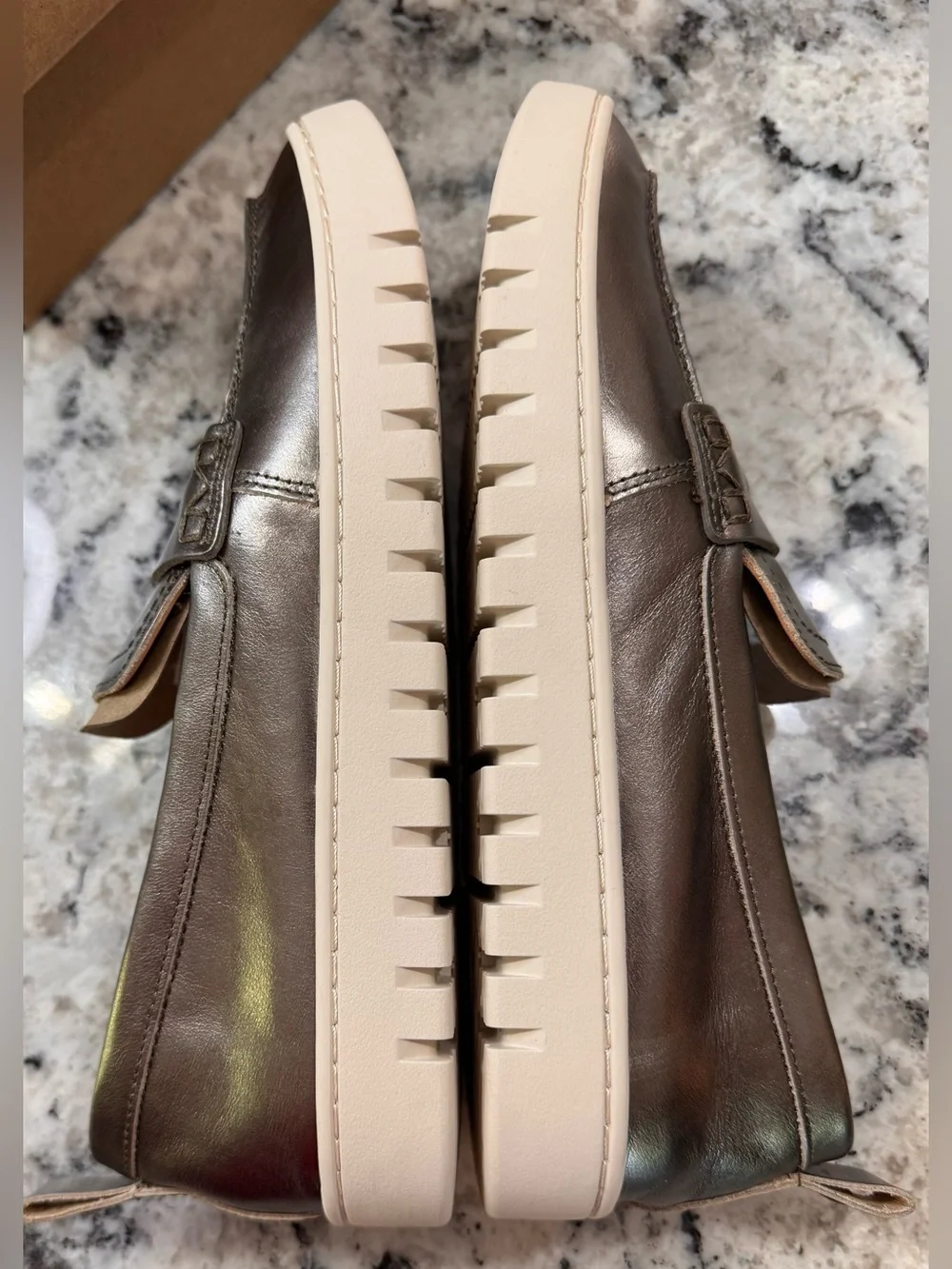 Michael Kors Womens NEW Bronze Loafers